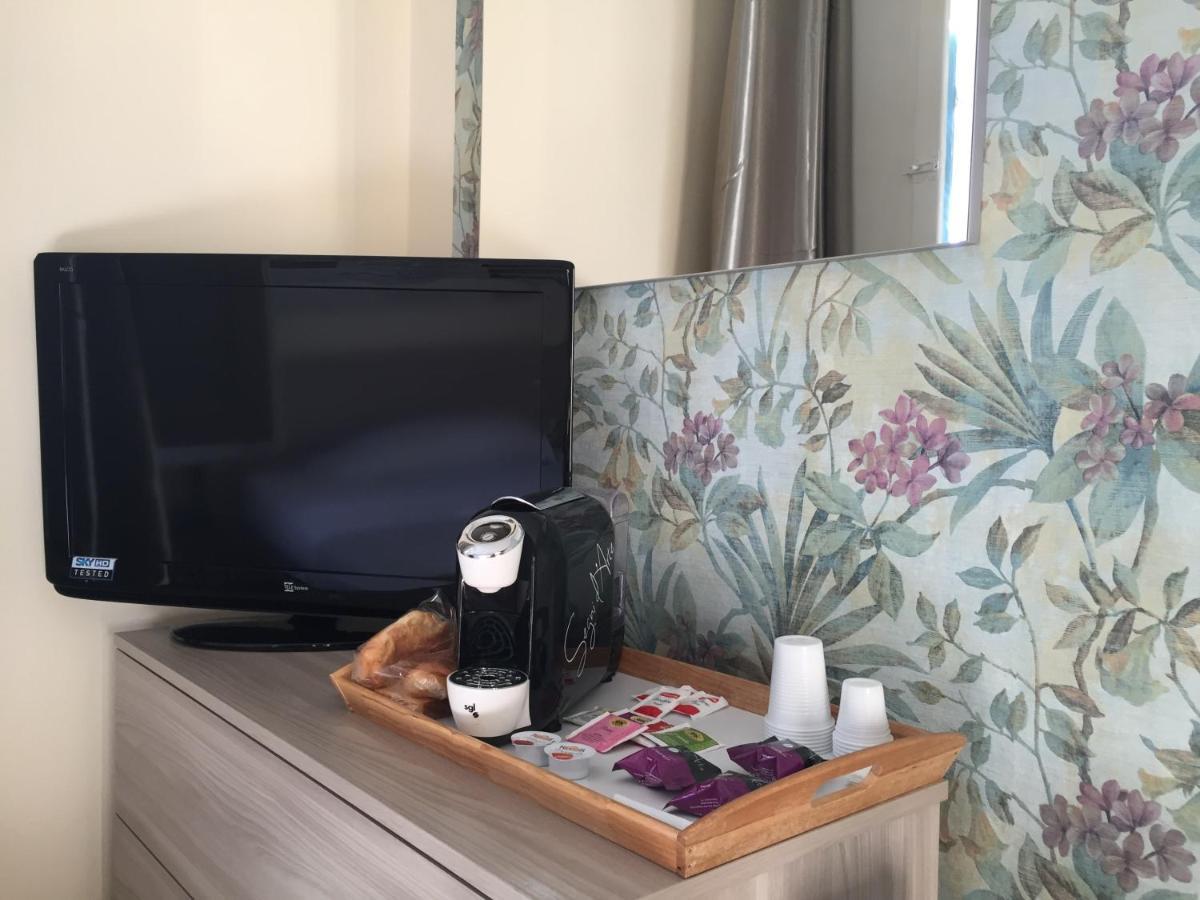 ピサ 5 キーズ Bed & Breakfast エクステリア 写真